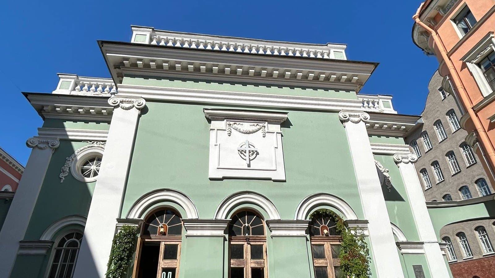 Concertos gratuitos em São Petersburgo: a entrada é grátis, mas ainda é preciso bilhete