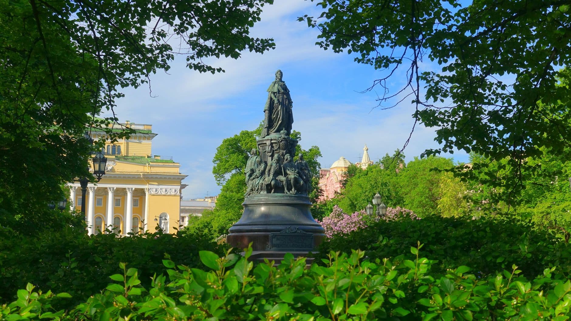 Alexandrinsky Theatre in Saint Petersburg: Russia's Oldest National Theatre, Tickets and What to See
