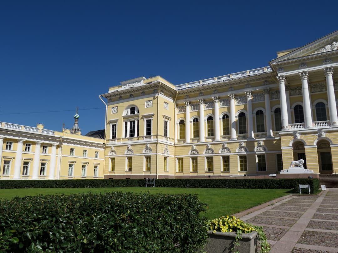 Oranienbaum (Lomonosov) day trip from Saint Petersburg: the only un-destroyed imperial palace