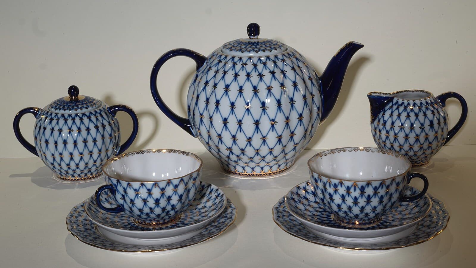 What to bring home from St Petersburg, and what customs will not let you take
