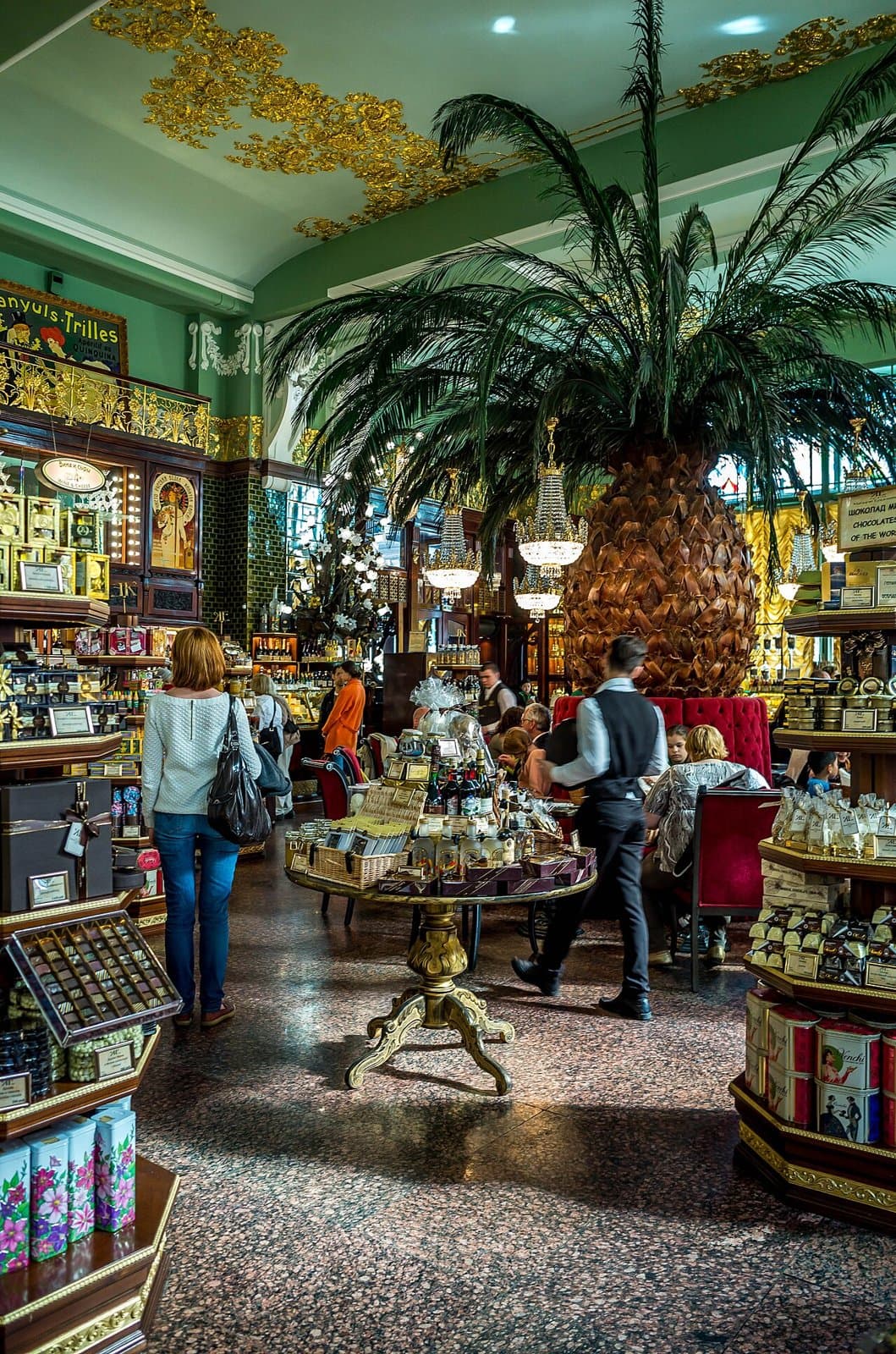 The Eliseevsky Emporium: a Free Art Nouveau Museum Where You Can Also Just Buy Cheese