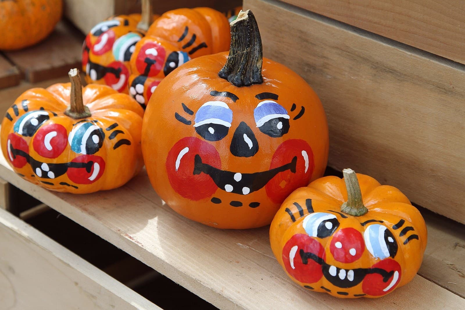 Halloween in St. Petersburg 2026: Where to Go for a Party, with Kids or on a Quest