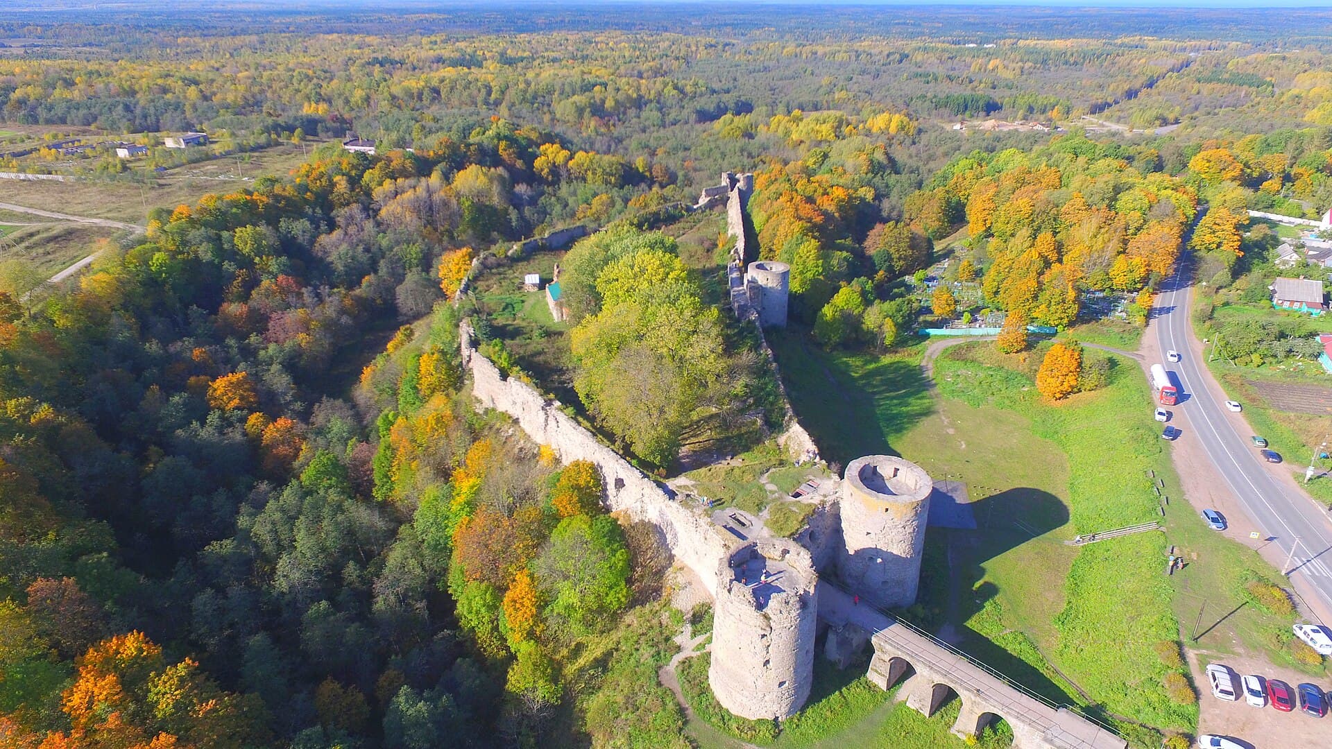 Koporye Fortress: a day trip from Saint Petersburg