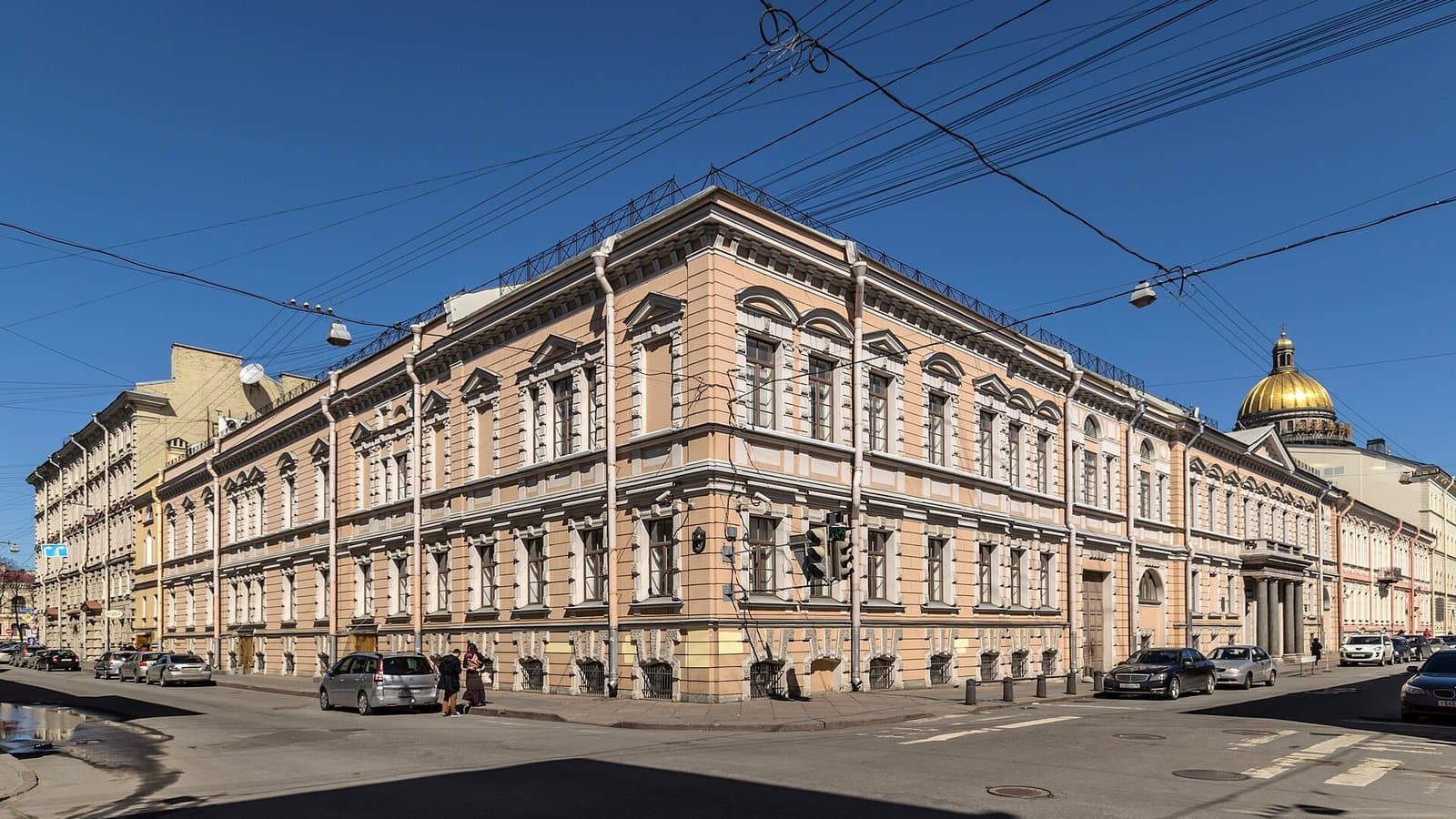 The Popov Museum of Communications: stamps, telegraphs and the halls of the Bezborodko Palace — tickets, hours and what is nearby