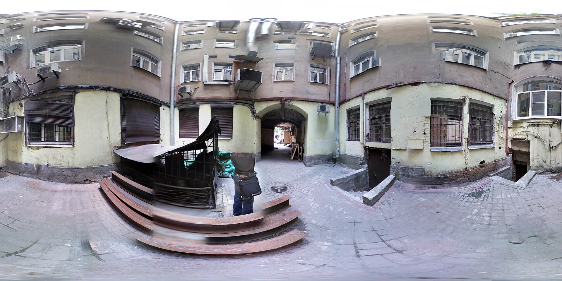 Hidden courtyards near Nevsky: 7 passages most visitors miss