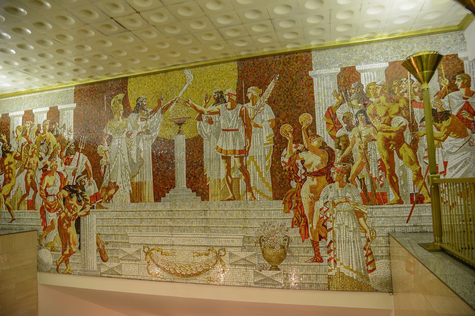 Lost Something on the Saint Petersburg Metro: Whom to Call and Where Items Go After 10 Days