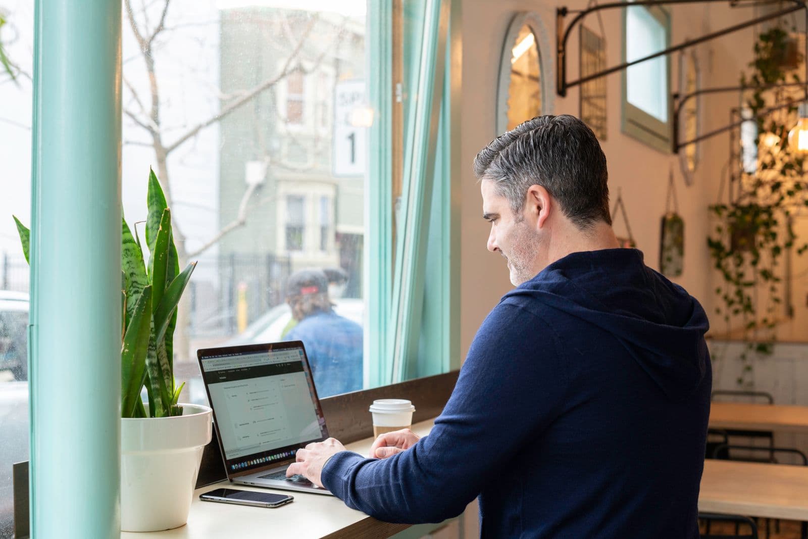 A Digital Nomad Guide to Saint Petersburg - Remote Work, Living Tips, and Local Highlights
