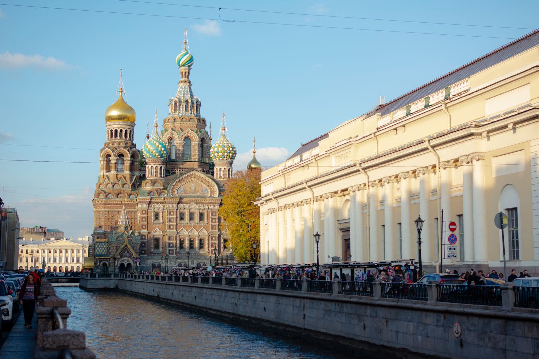 St Isaac Cathedral or the Savior on Spilled Blood: which to choose