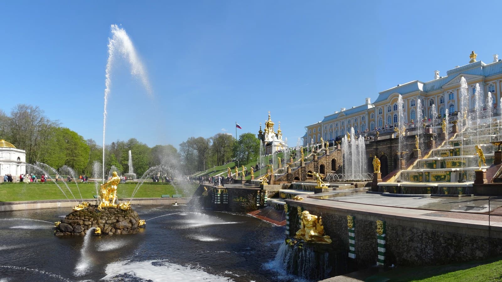 Peterhof Fountains in Autumn: How Much Season Is Left and How to Catch the Closing Festival