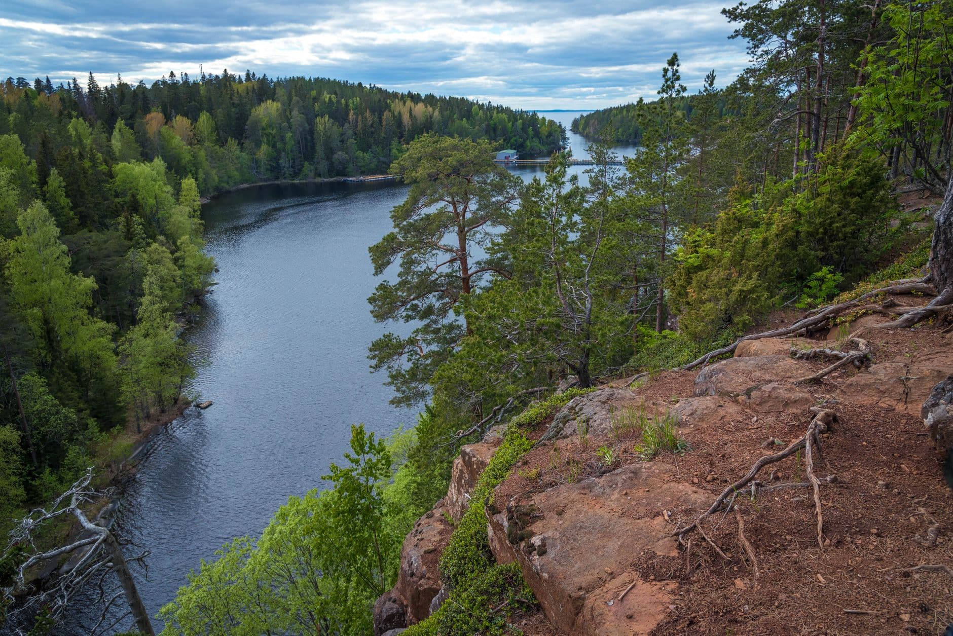 Ruskeala Mountain Park: Marble Canyon Day Trip from St Petersburg