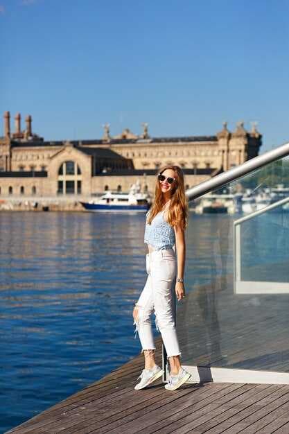 6 Ways to See St. Petersburg by Boat - A Waterfront Tour Guide