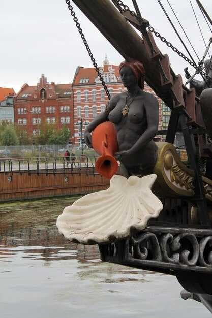 Dostoevsky's Petersburg - In the Footsteps of Raskolnikov - A Literary Walking Tour