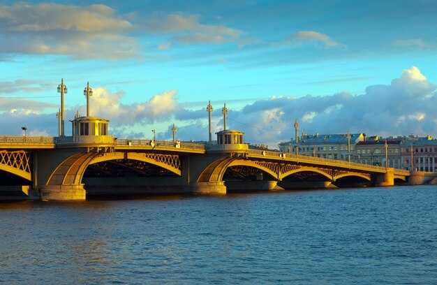 Saint Petersburg One-Day Itinerary - The Best Places to Visit