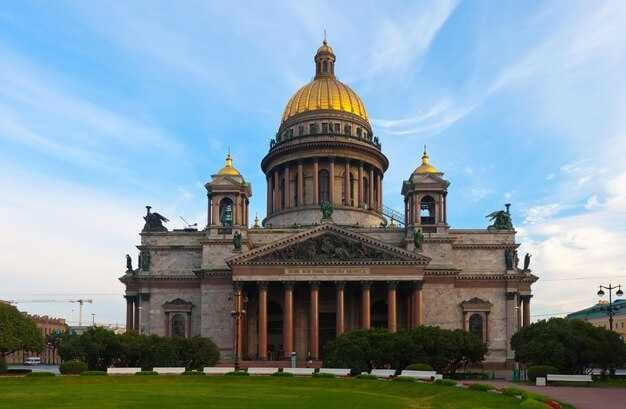 Saint Petersburg Tourist Attractions - Top Sights & Must-See Landmarks
