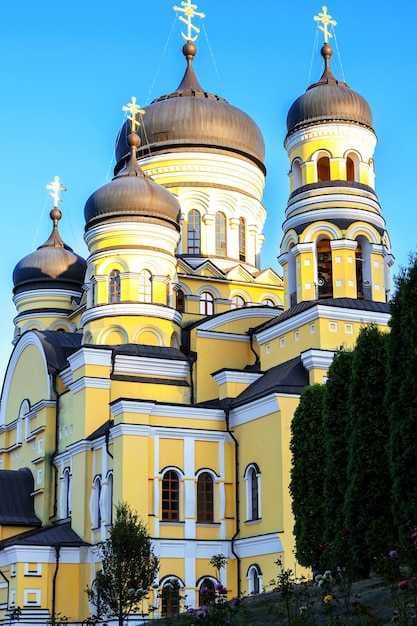 St Petersburg Landmarks - The Secret History of Mikhailovsky Castle