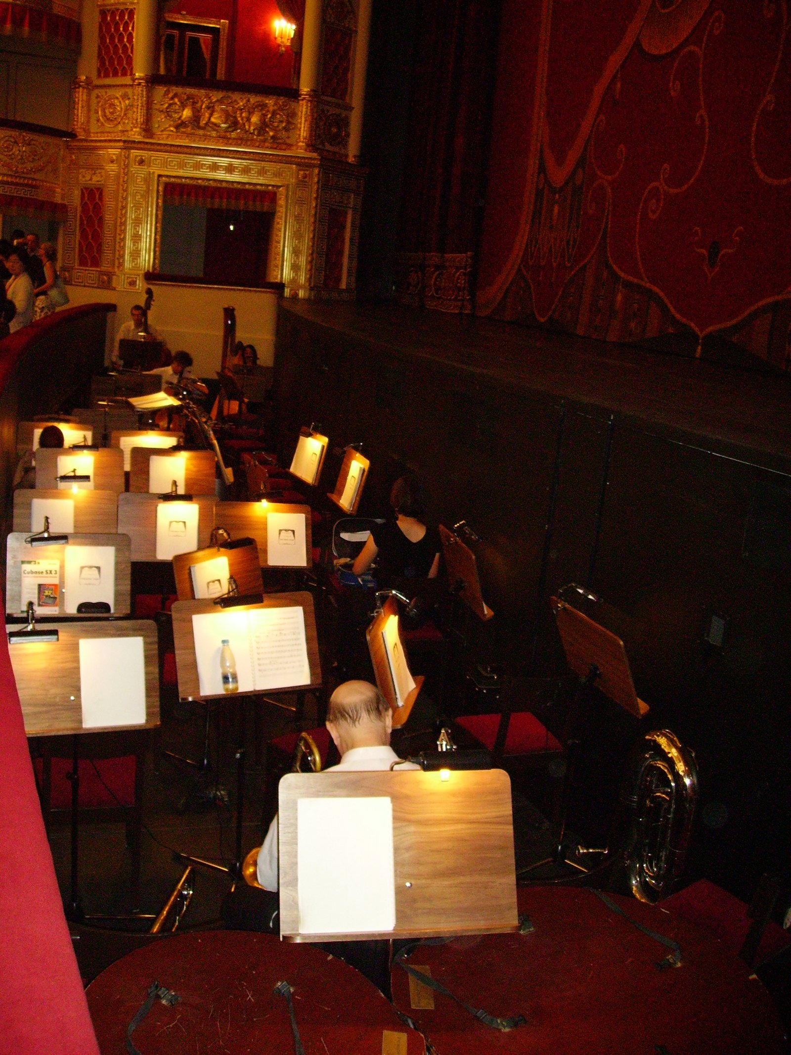 Dress circle boxes
