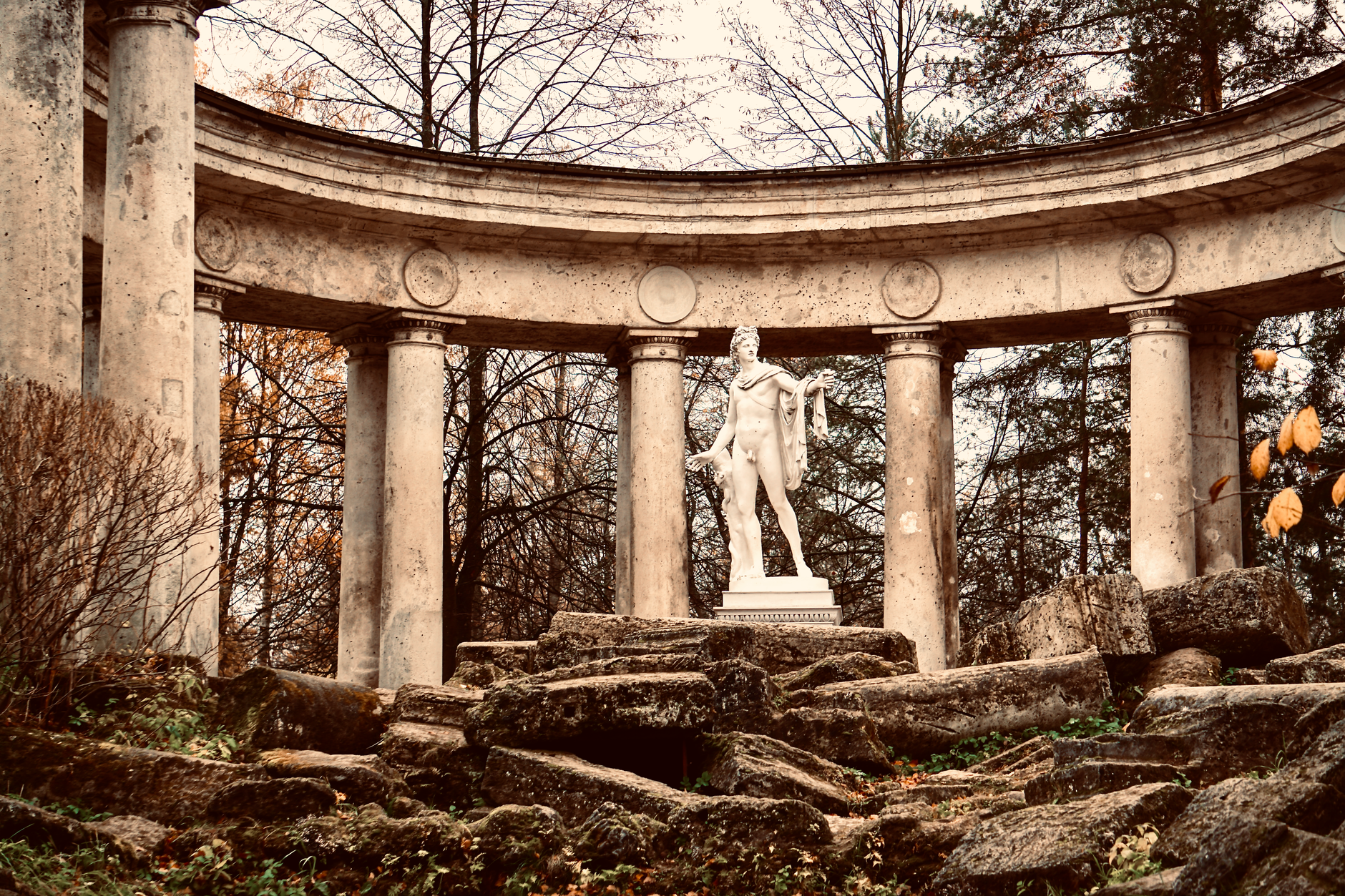 What Makes Monrepos Park Special?