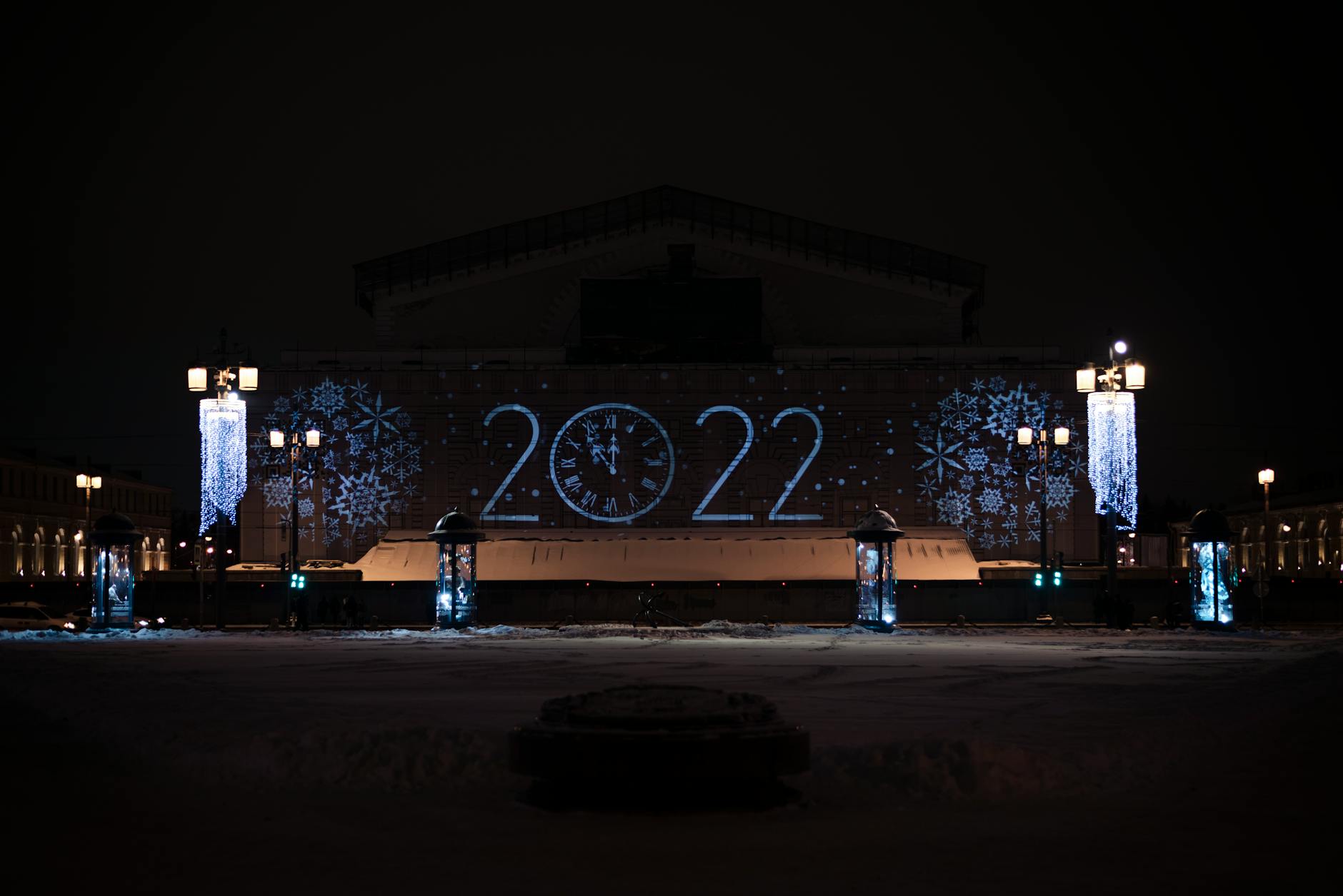 St Petersburg New Year’s 2022 Guide: Celebrations, Fireworks, and Practical Tips