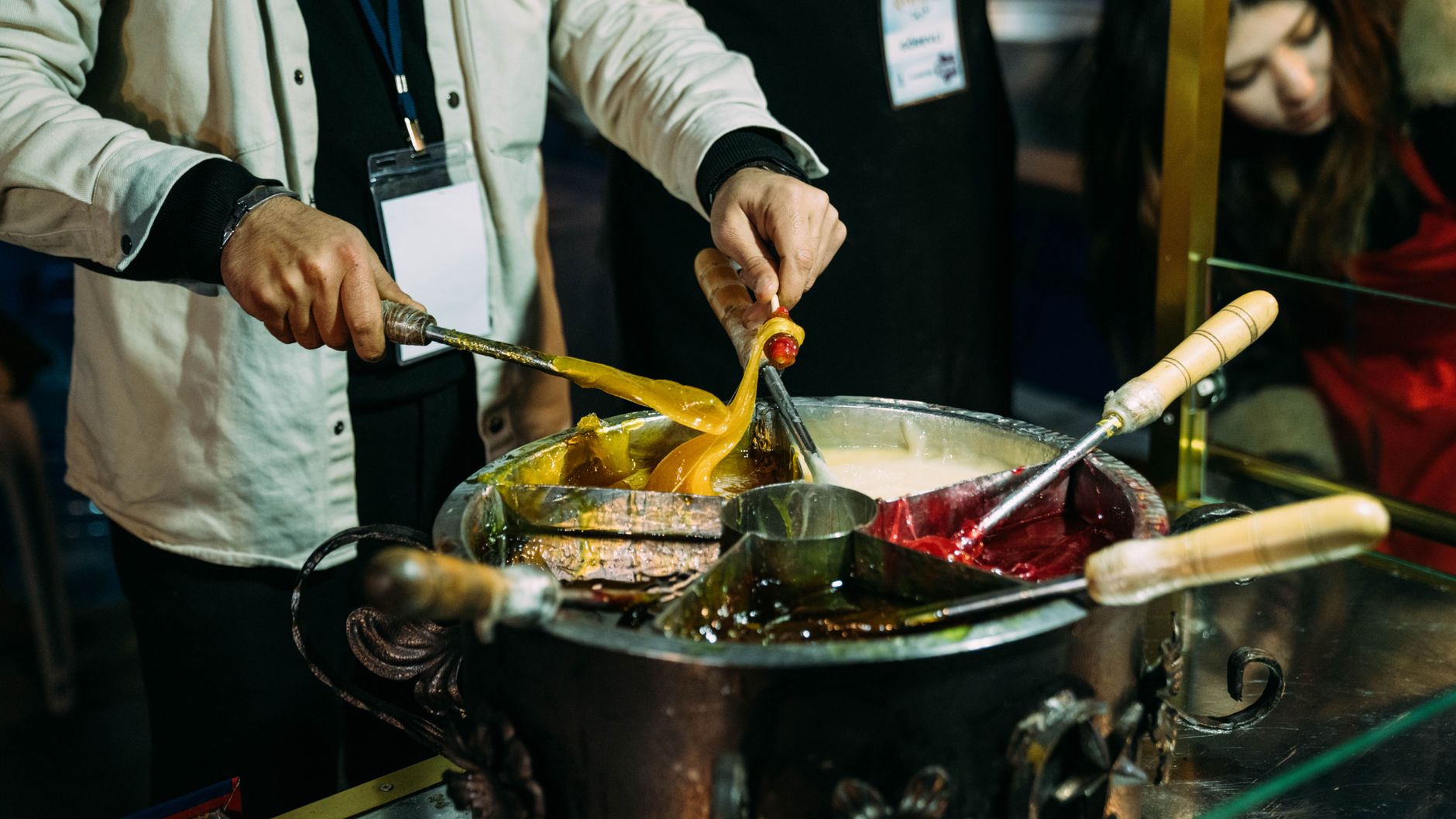 Timing Markets, Food Stalls, and Local Eateries