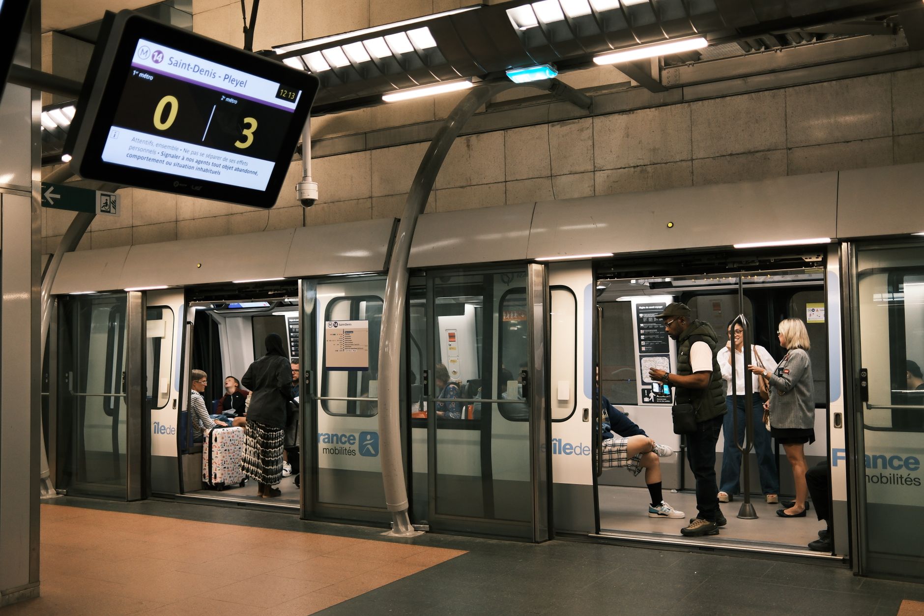 Getting to Planetarium No 1 on the Obvodny Canal by metro and bus