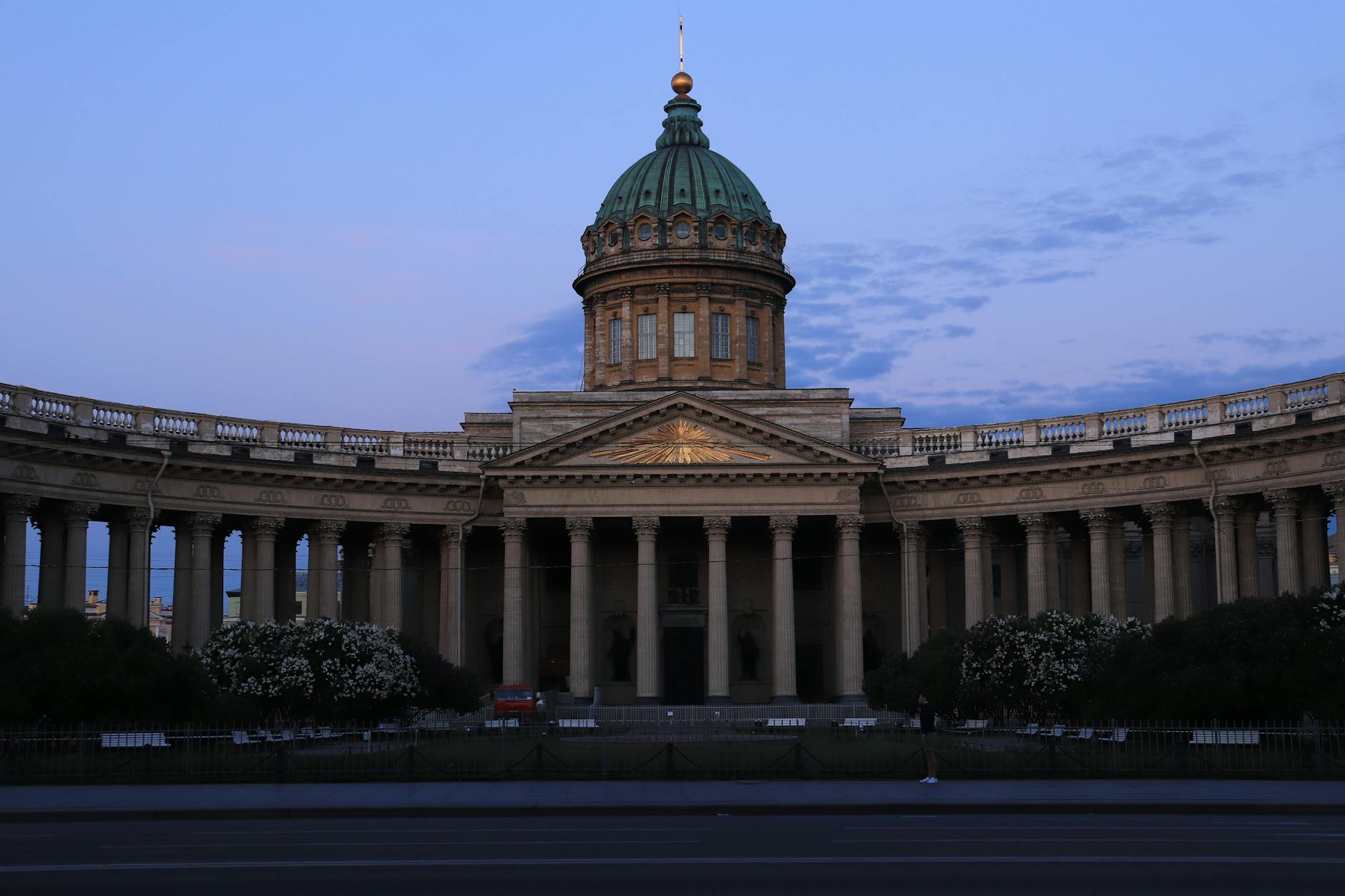 Photographing St. Petersburg's Sacred Architecture: Practical Photography Guide