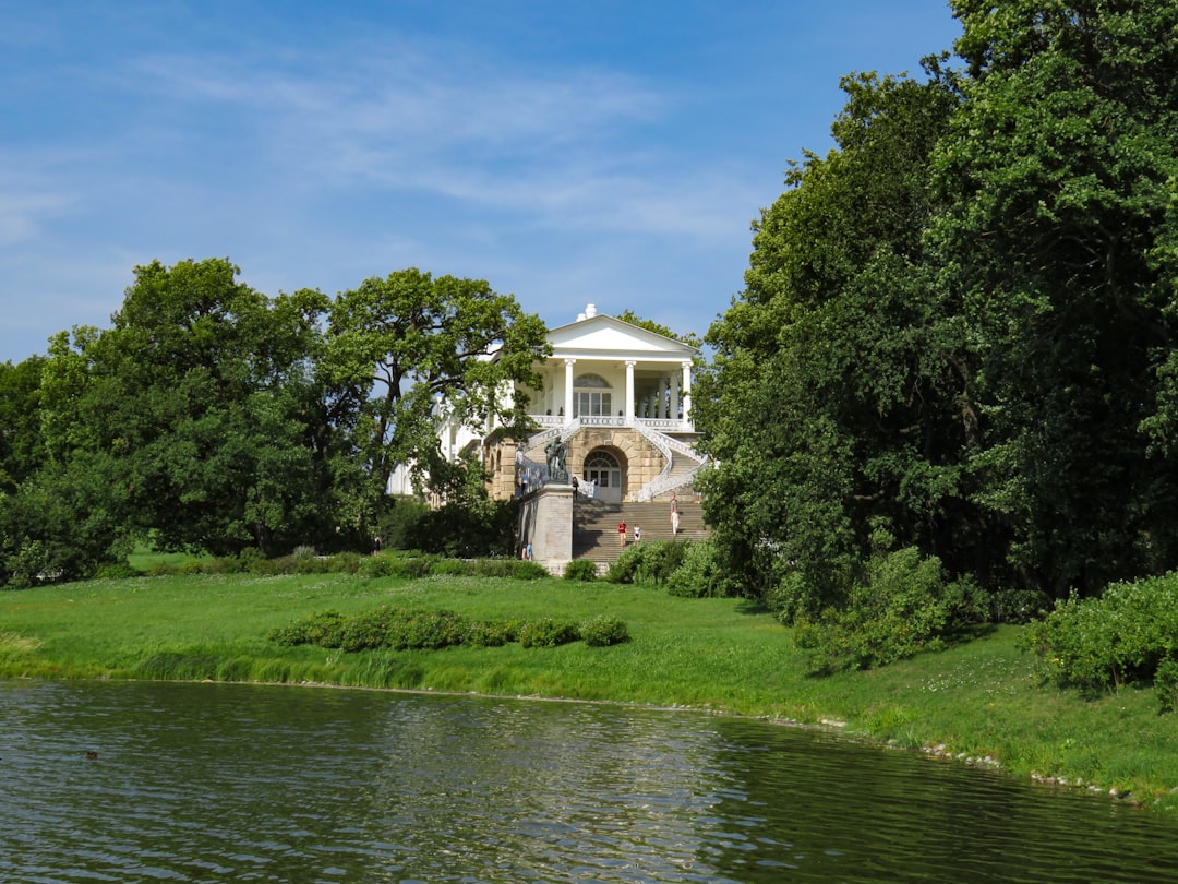 What makes the Summer Garden a must-see landmark in Saint Petersburg?