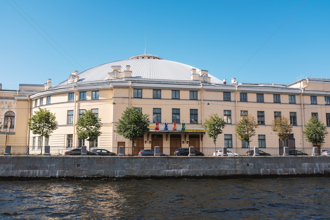 Summer Gardens and Fontanka River Loop