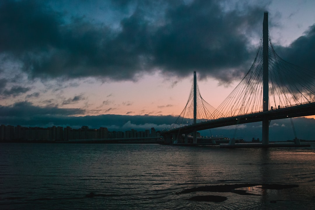 How do you get to the Anichkov Bridge?