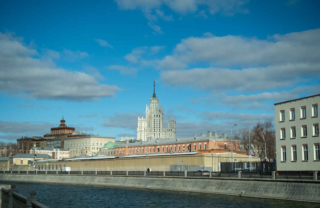 How to get to Grand Maket Rossiya from central Saint Petersburg?