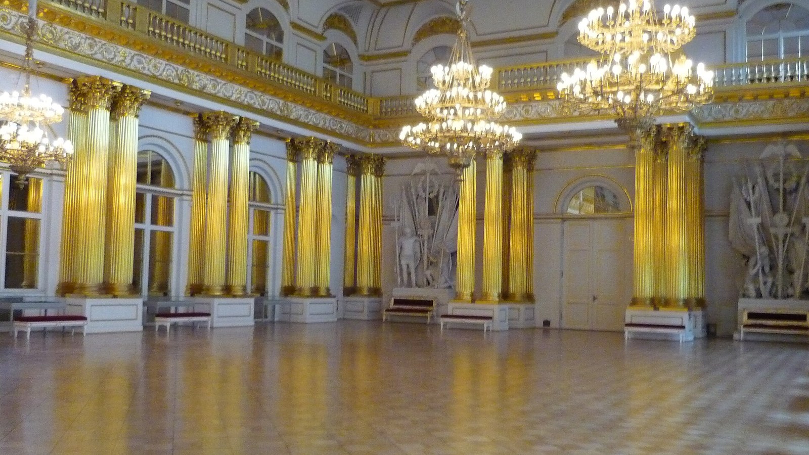 Гербовый зал Зимнего дворца