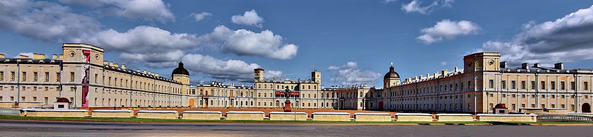 Gatchina Palace facade