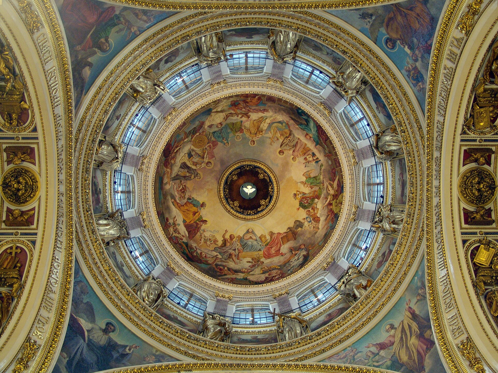 Исаакиевский собор. Фото: Igor Abramov (i-abramov@yandex.ru) · CC BY-SA 3.0 · Викисклад