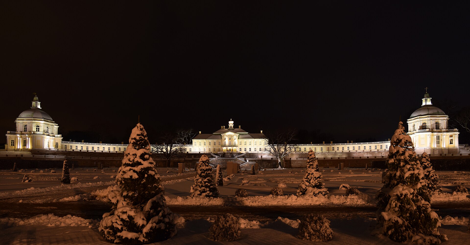 Grand Menshikov Palace