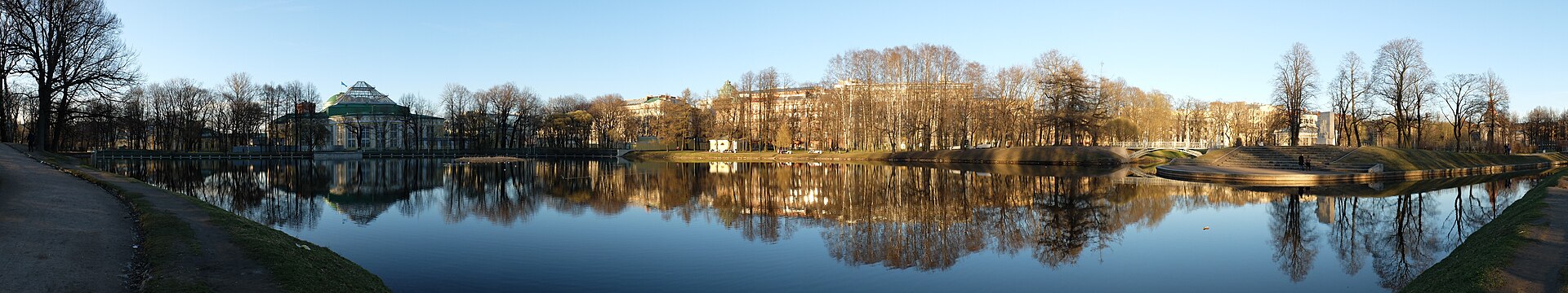 Tauride Garden pond