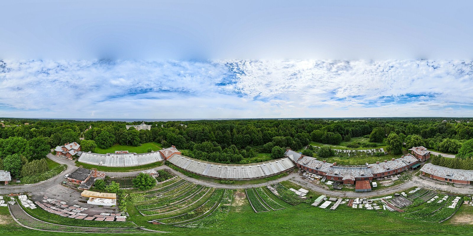 Park and descent to the gulf