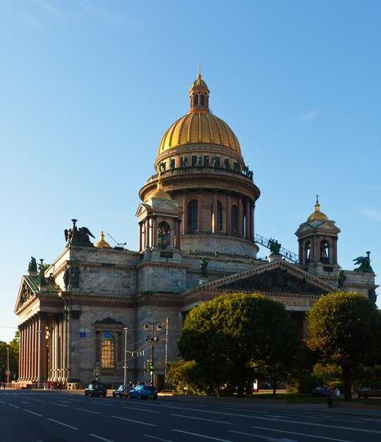 Preservation Rules: Permits, Prohibited Activities, and Respectful Conduct